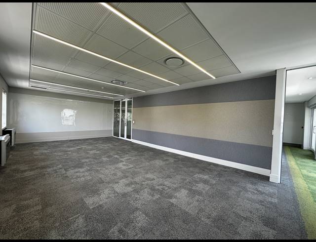667M² OFFICE TO LET IN WOODMEAD